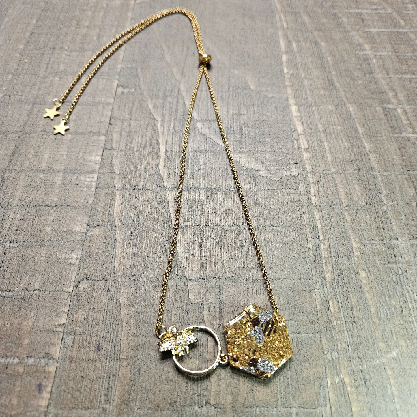 Single Bee Necklace