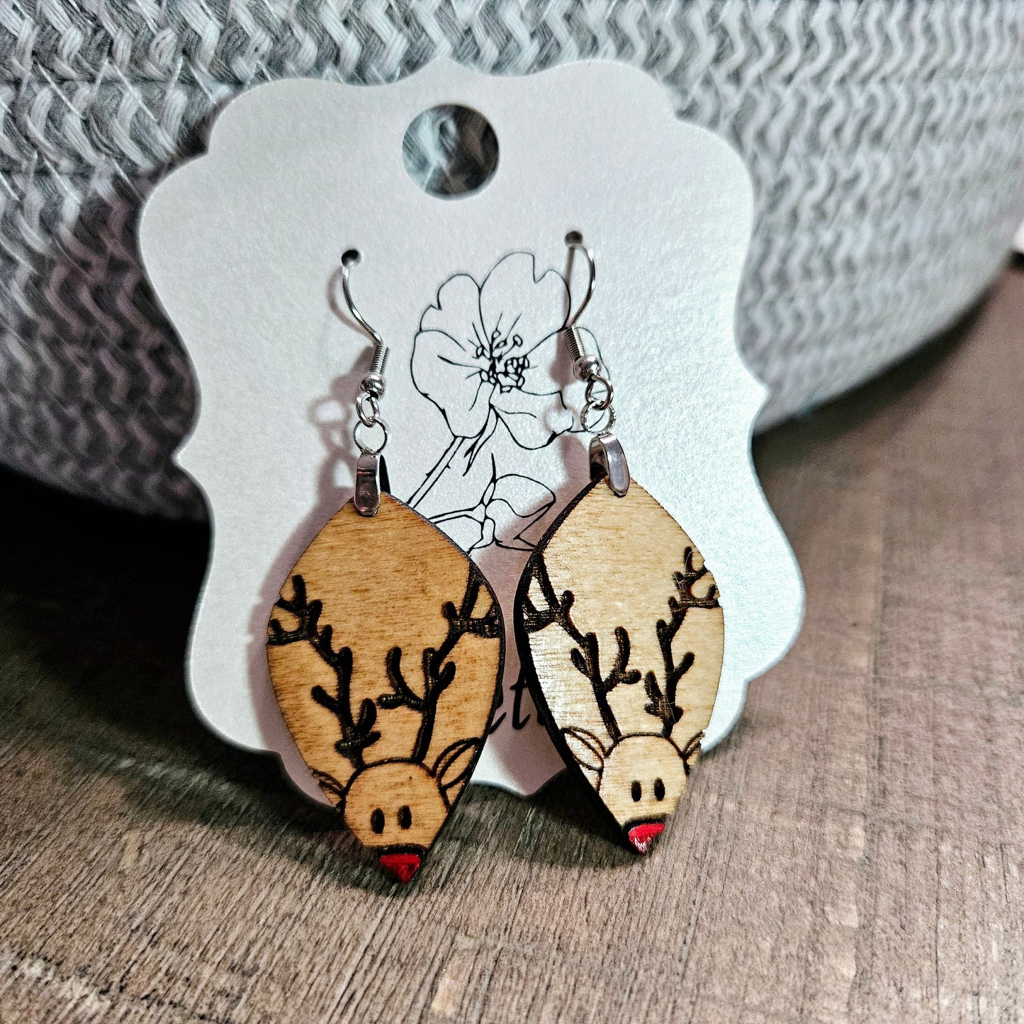 Peeking Reindeer Earrings