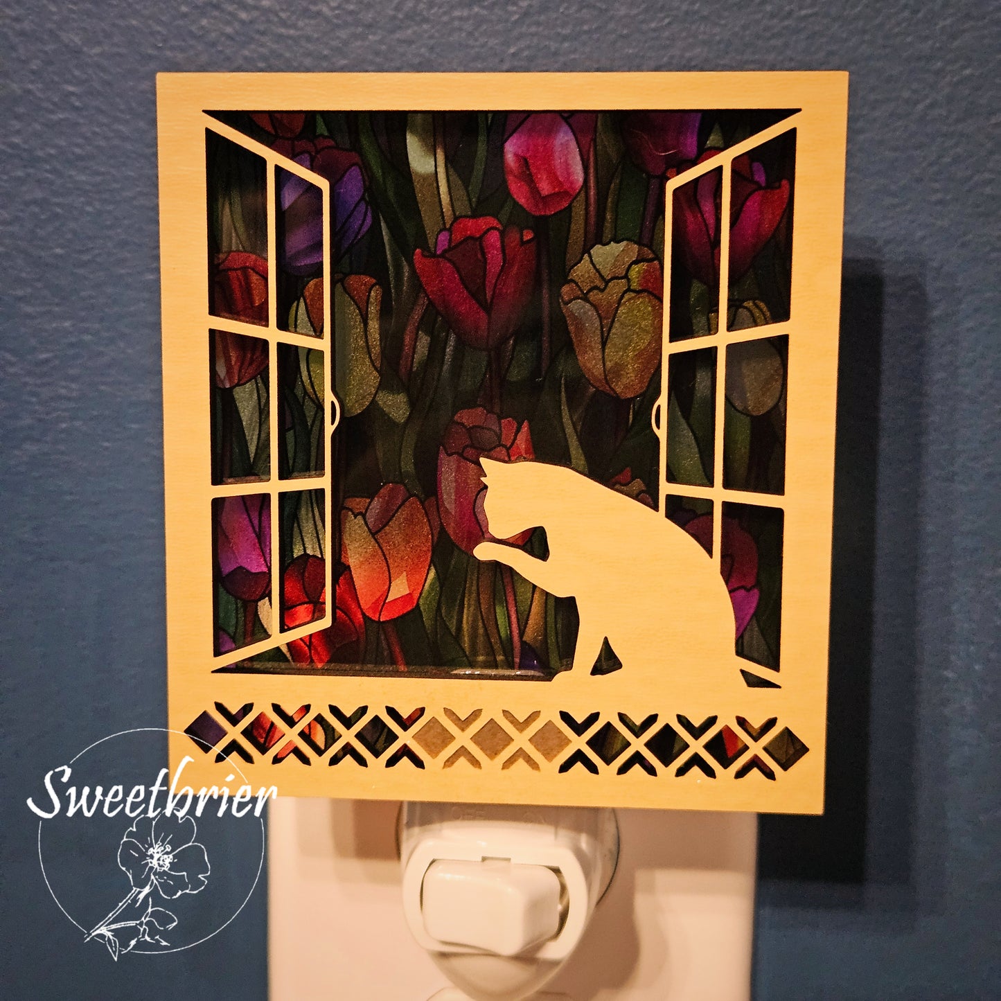 Daydreaming Kitty Nightlight